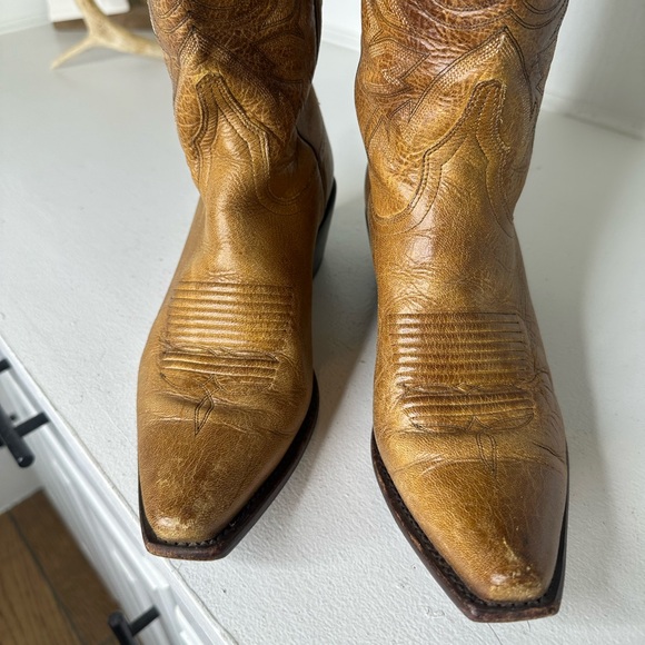 Charlie 1 Horse Tan Classic Embroidered Leather Western Boots – Women’s Size 7B - Picture 3 of 9